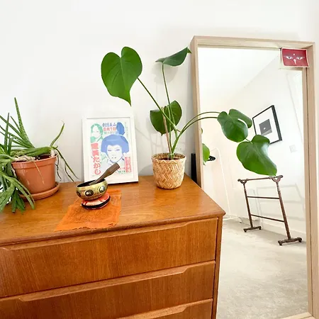 Апартаменти Stokes Croft - Whole - Centre - Serviced Bs1