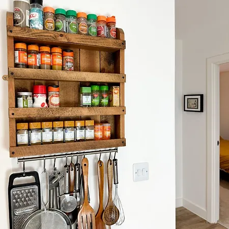 Stokes Croft - Whole - Centre - Serviced Bs1 Apartment *