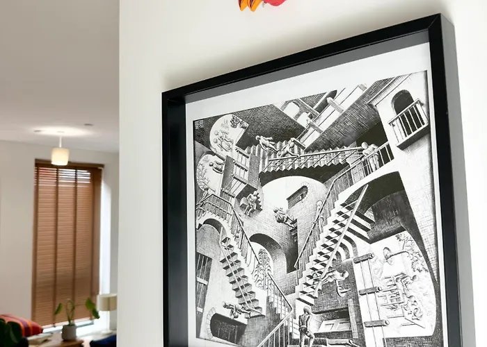 Stokes Croft - Whole - Centre - Serviced Bs1 Bristol